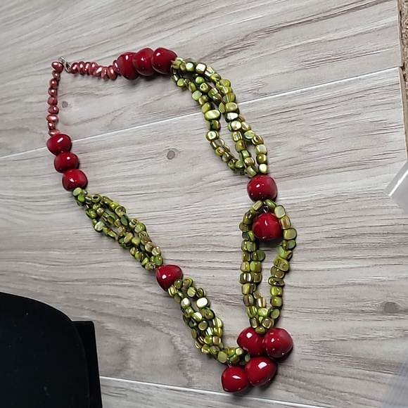 Chunky Multi Strand Beaded Statement Necklace Red Green Boho Layered Fashion - Picture 3 of 5